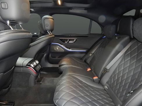 Used 2022 Mercedes-Benz S 580 4MATIC Sedan image 24