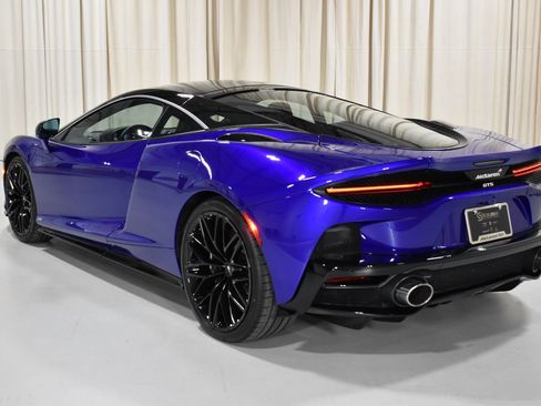New 2025 McLaren GTS RWD image 7