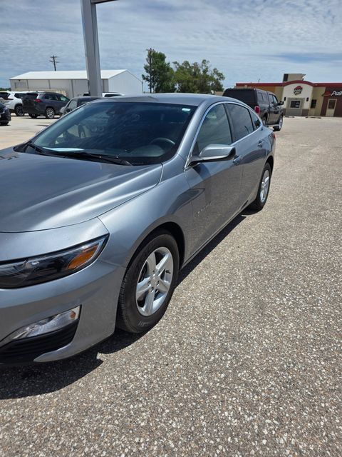 Used 2024 Chevrolet Malibu LT FWD image 3