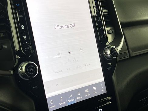 Used 2025 RAM 1500 Big Horn image 24