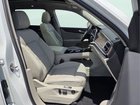 New 2026 Volkswagen Atlas SEL Premium R-Line AWD/4WD image 19