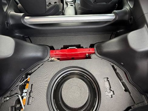 Used 2011 Nissan 370Z Coupe RWD image 24