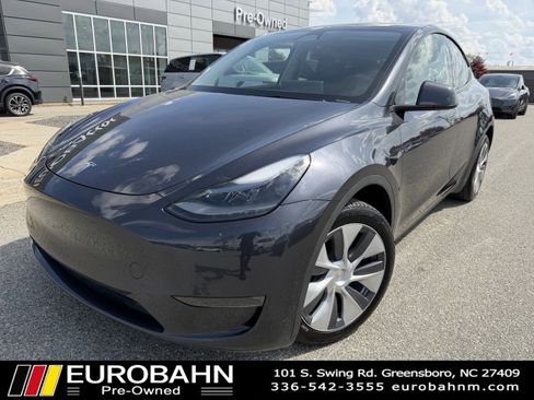 Used 2024 Tesla Model Y Long Range image 1