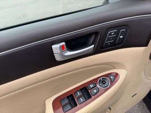Used 2012 Hyundai Genesis 3.8 w/ Premium Pkg image 20
