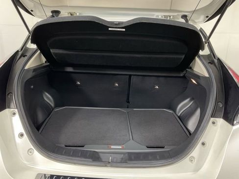 Used 2018 Nissan Leaf SL w/ SL Technology Package image 32