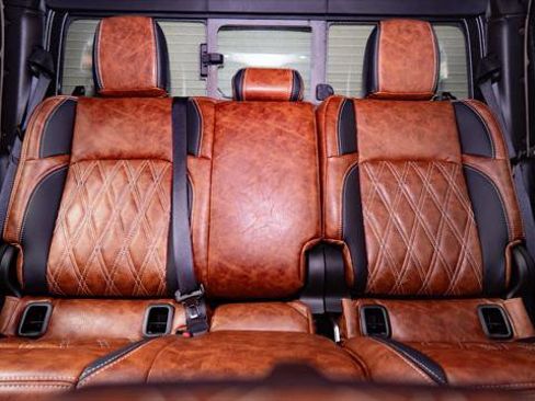 Used 2025 Jeep Gladiator Sport image 26