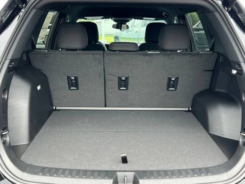 New 2027 Chevrolet Equinox LT FWD image 34