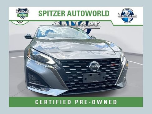 Used 2023 Nissan Altima 2.5 SR w/ SR Premium Package FWD image 1