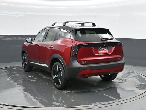 Used 2025 Nissan Kicks SR FWD image 10
