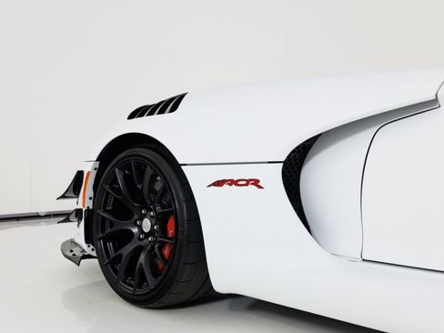 Used 2016 Dodge Viper ACR w/ Extreme Aero Package RWD image 72