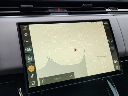 Certified 2025 Land Rover Range Rover Sport Dynamic SE image 13