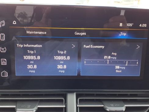 Used 2025 Chevrolet Trax LT w/ LT Convenience Package FWD image 28