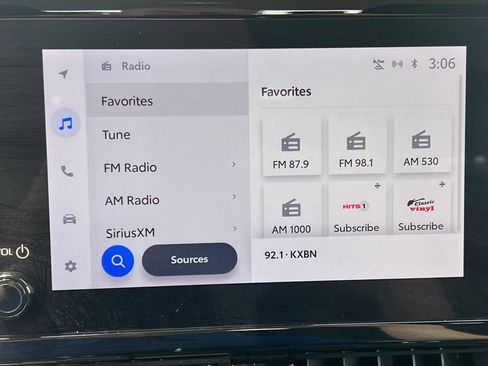Used 2023 Toyota Corolla LE FWD image 20