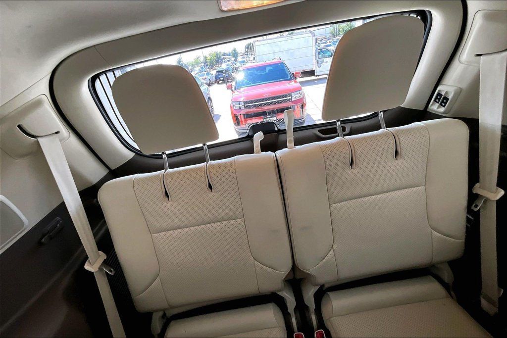 Used 2018 Lexus GX 460 Luxury w/ Preferred Accessory Package AWD/4WD image 36