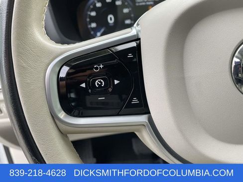 Used 2021 Volvo S60 T5 Momentum w/ Advanced Package image 19