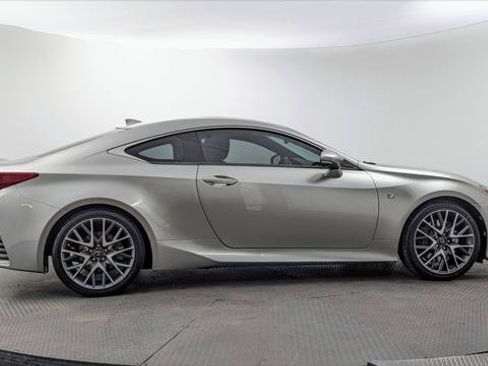 Used 2017 Lexus RC 200t RWD image 9