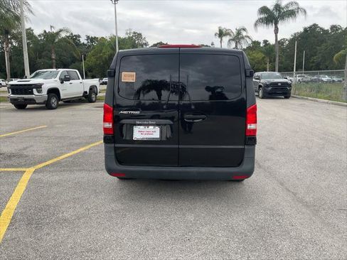 Used 2019 Mercedes-Benz Metris Passenger image 11