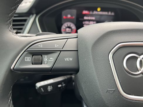 Used 2023 Audi Q5 2.0T Prestige w/ Prestige Package image 19