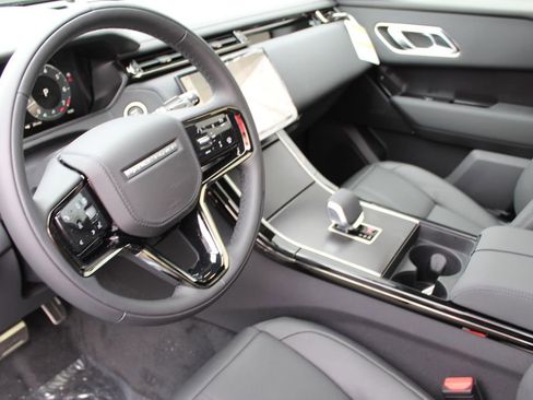 New 2026 Land Rover Range Rover Velar Dynamic SE AWD/4WD image 12