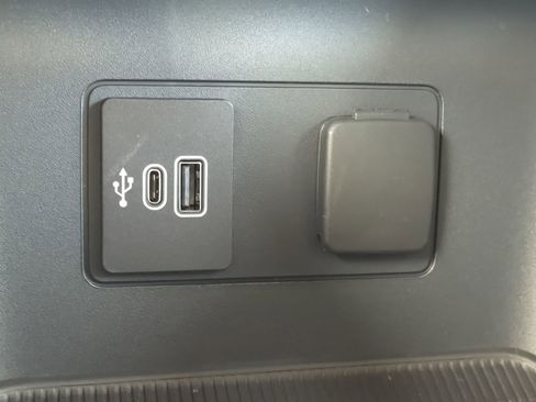 New 2026 Ford Explorer Active image 64