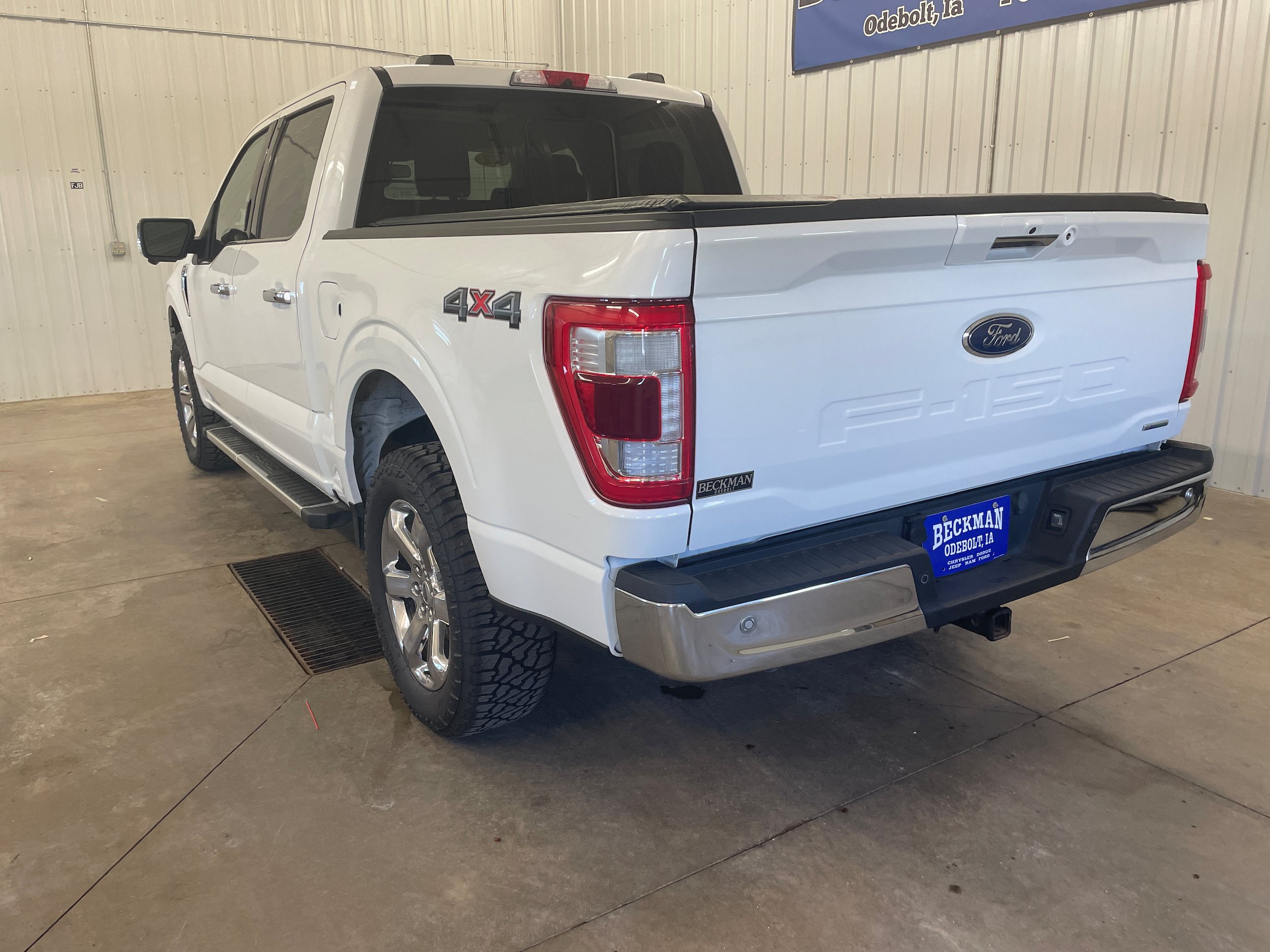 Used 2022 Ford F150 Lariat w/ Equipment Group 502A High AWD/4WD image 3