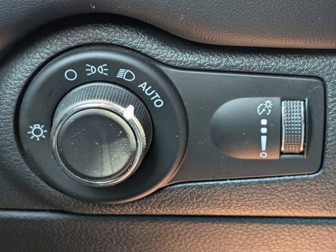 Used 2024 Dodge Durango GT AWD/4WD image 27
