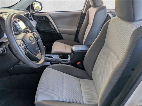 Used 2013 Toyota RAV4 LE image 14