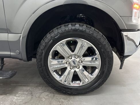 Used 2019 Ford F150 Lariat w/ Equipment Group 502A Luxury AWD/4WD image 59