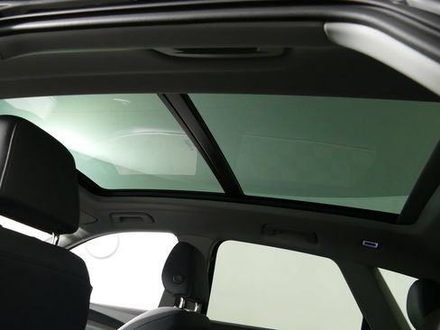 Certified 2025 Audi Q5 Premium w/ Convenience Package AWD/4WD image 27