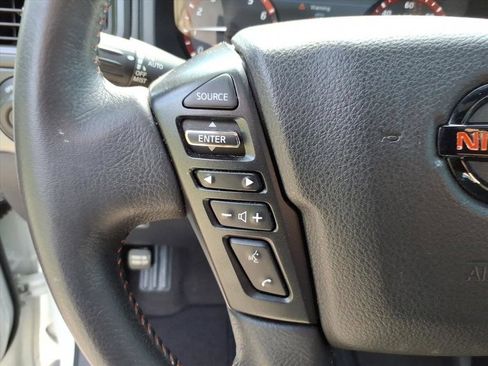 Used 2021 Nissan Titan PRO-4X w/ Pro-4x Convenience Package AWD/4WD image 31