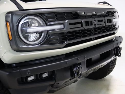 Used 2025 Ford Bronco Raptor AWD/4WD image 35
