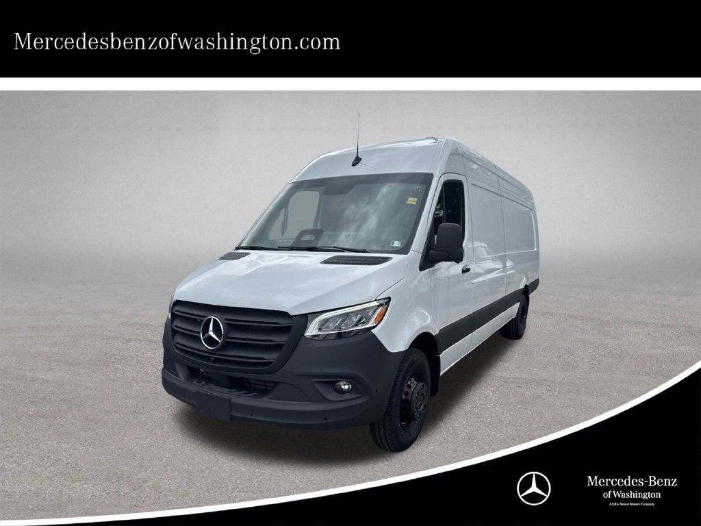 New 2026 Mercedes-Benz Sprinter 3500 360° Tour