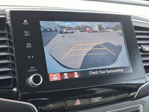 Used 2021 Honda Ridgeline Sport image 18