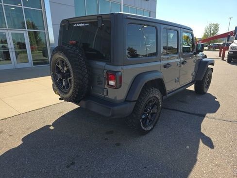 Used 2021 Jeep Wrangler Unlimited Sport AWD/4WD image 5