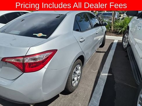 Used 2017 Toyota Corolla L FWD image 3