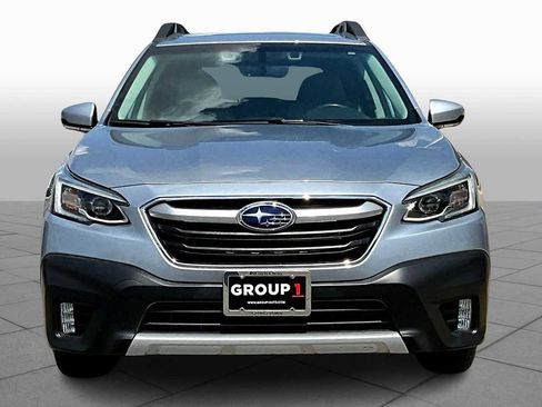 Used 2020 Subaru Outback Limited w/ Popular Package #2 image 3
