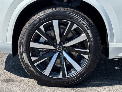 Used 2026 Volvo XC90 B5 Core w/ Protection Package AWD/4WD image 30