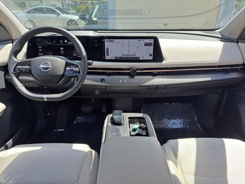 Used 2023 Nissan Ariya FWD image 10