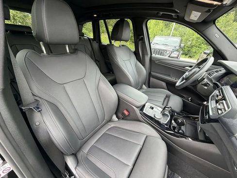 Used 2024 BMW X3 xDrive30i w/ Premium Package w/ZPA AWD/4WD image 27