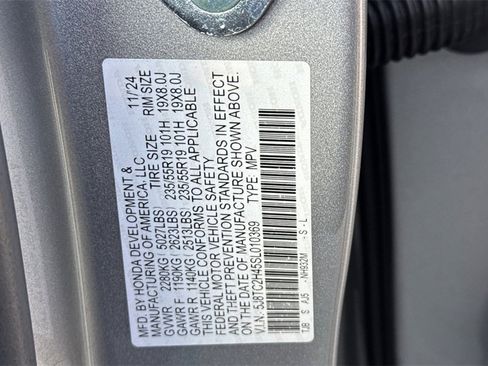 Certified 2025 Acura RDX SH-AWD image 37