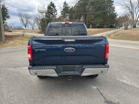 Used 2017 Ford F150 XLT w/ Equipment Group 302A Luxury image 4