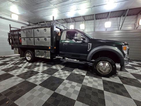 Used 2021 Ford F550 XL 4WD DRW Regular Cab Dually image 9