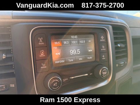 Used 2018 RAM 1500 Express image 21