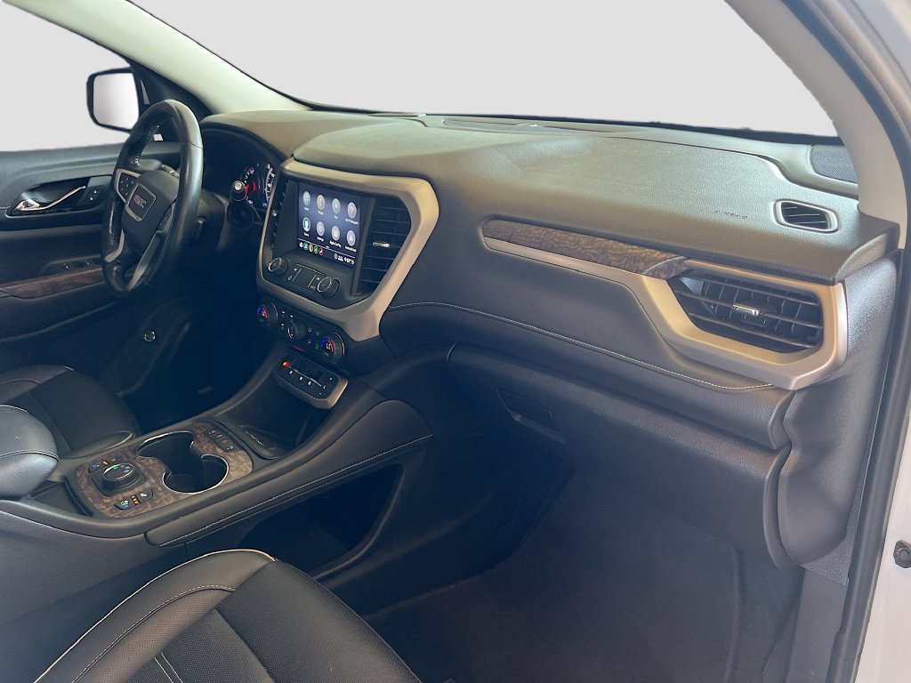 Used 2020 GMC Acadia Denali w/ LPO, Floor Liner Package AWD/4WD image 32