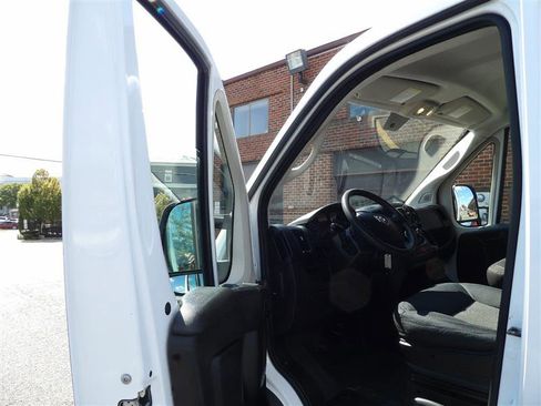 Used 2017 RAM ProMaster 1500 image 9