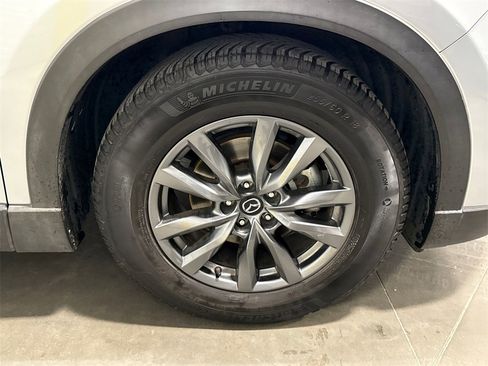 Certified 2021 MAZDA CX-9 Touring w/ Touring Premium Package image 18