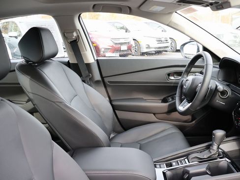 Certified 2025 Honda Accord Touring image 8