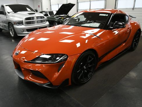 Used 2024 Toyota Supra RWD image 4