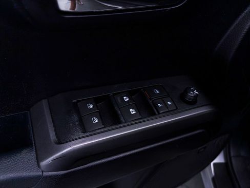 Used 2021 Toyota Tacoma TRD Sport w/ TRD Premium Sport Package AWD/4WD image 20