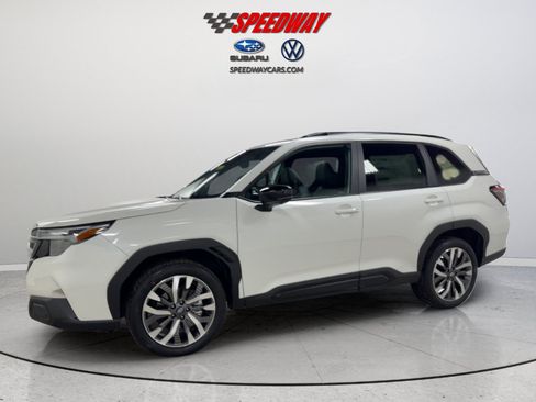 Certified 2026 Subaru Forester Touring AWD/4WD image 10